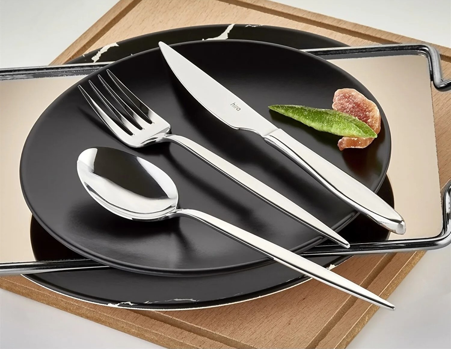 Hira 90 Parça Kutulu Çatal Kaşık Bıçak Seti Hira Istanbul