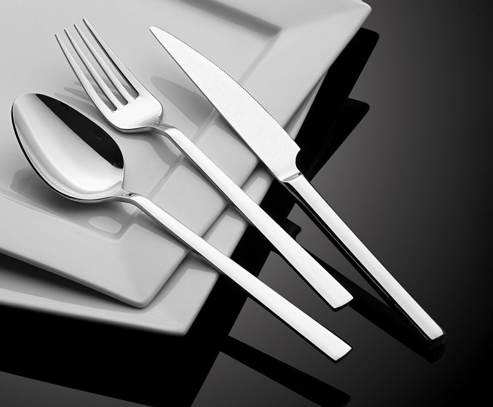 Hira 60 Parça Kutulu Çatal Kaşık Bıçak Seti Hira Istanbul