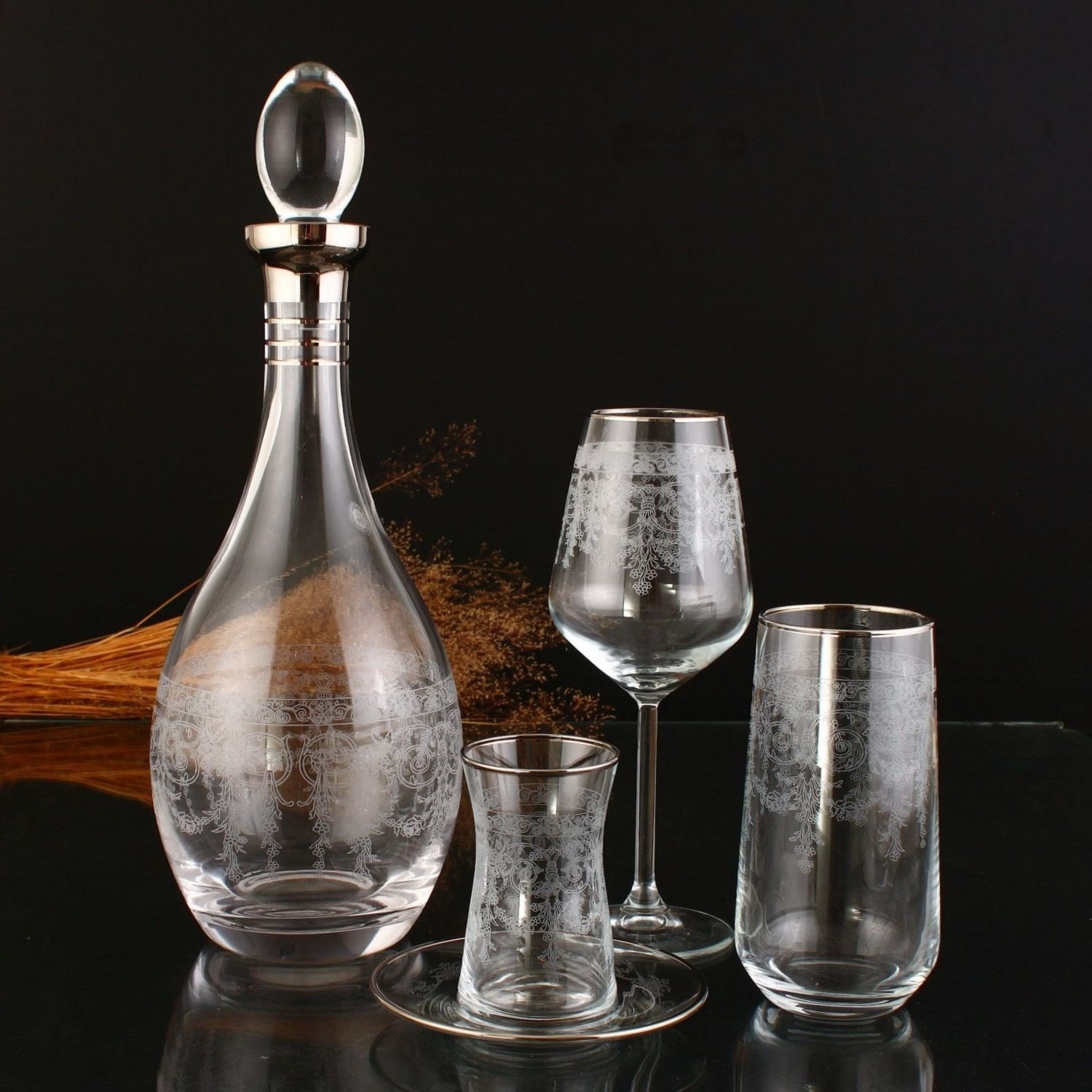 Paşabahçe Krıstal Ispir 49 Parça 12 Kişilik Dekorlu Içecek Takımı-Platın