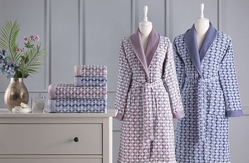 Özdilek Cuatro Bordes Kadife Aile Seti