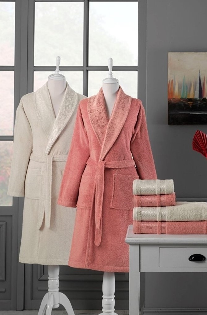 Özdilek Dory Krem Aile Bornoz Seti