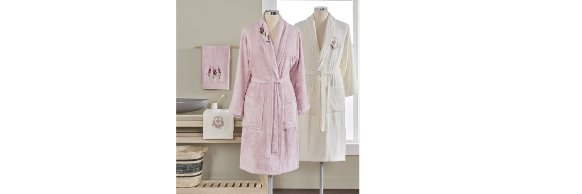 236/FOTORAFLAR/Banyo Bornoz Takımları