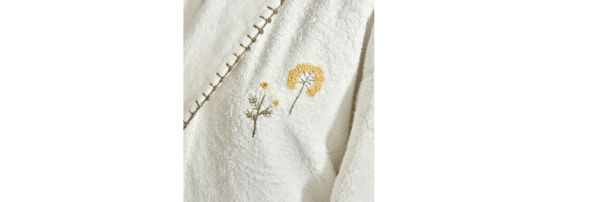 236/FOTORAFLAR/Banyo Bornoz Takımları