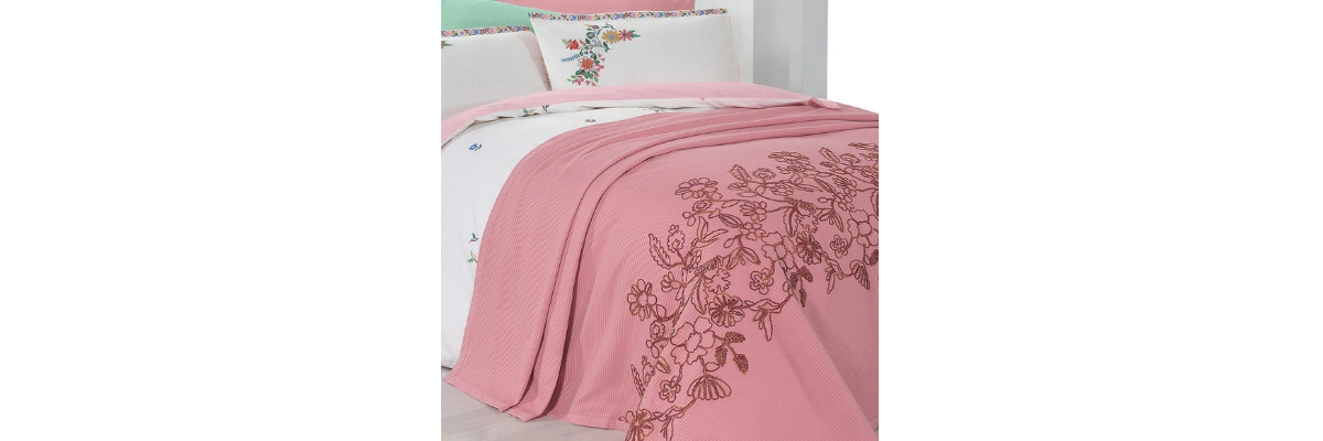 234/FOTORAFLAR/TEK KİŞİLİK NEVRESIM TAKIMLARI