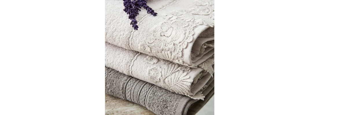 236/FOTORAFLAR/Banyo Bornoz Takımları