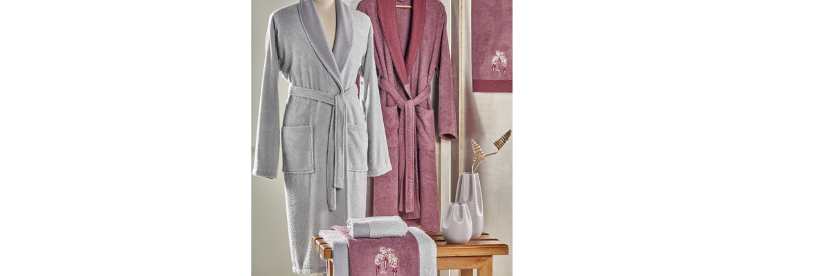 236/FOTORAFLAR/Banyo Bornoz Takımları