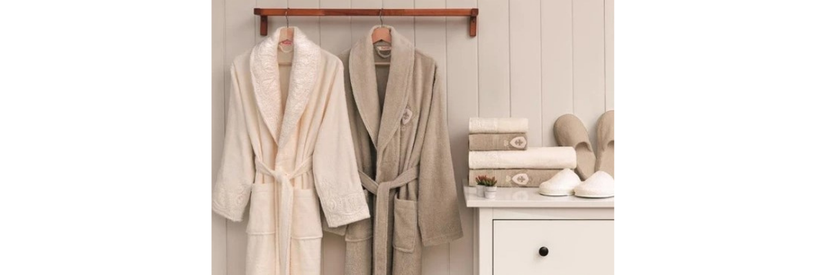 236/FOTORAFLAR/Banyo Bornoz Takımları