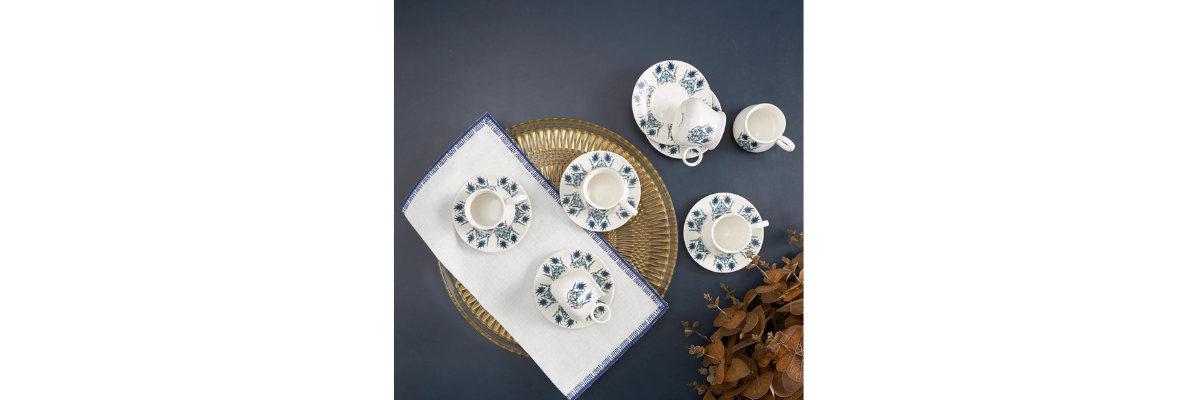 230/FOTORAFLAR/FİNCAN TAKIMLARI