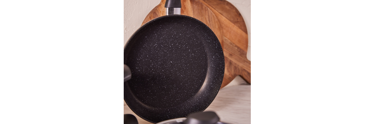 231/FOTORAFLAR/TENCERE SETLERİ