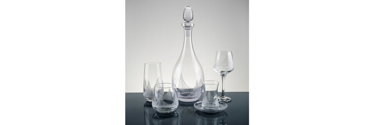 228/FOTORAFLAR/YEMEK BARDAK TAKIMLARI