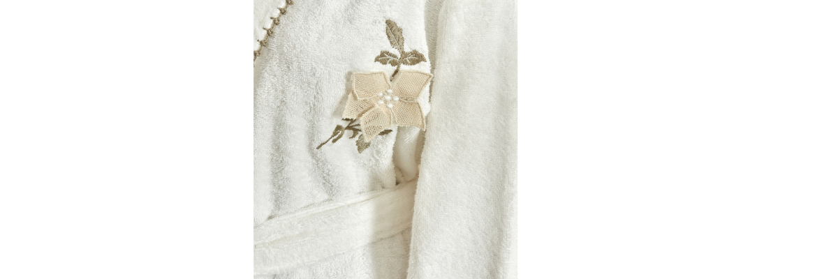 236/FOTORAFLAR/Banyo Bornoz Takımları