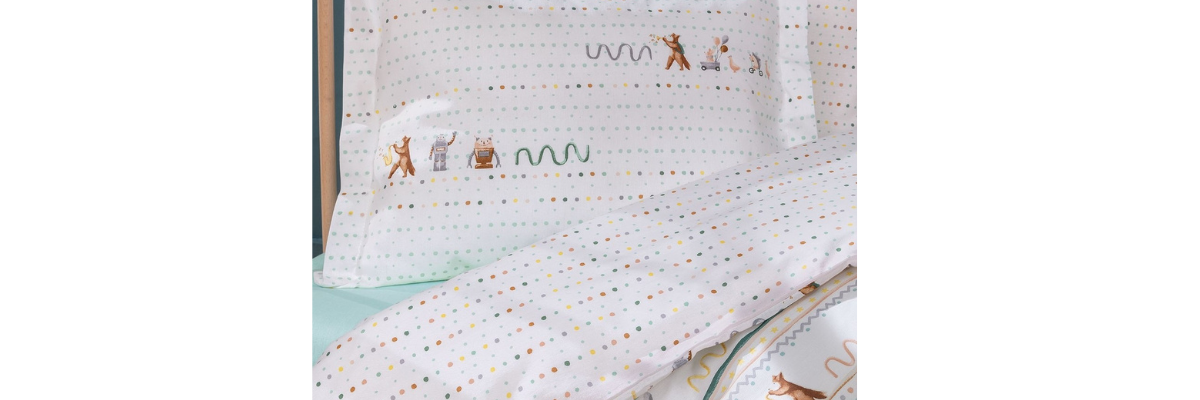 232/FOTORAFLAR/BEBEK NEVRESIM TAKIMLARI