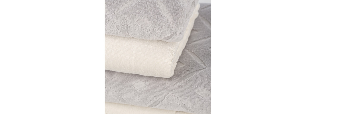 236/FOTORAFLAR/Banyo Bornoz Takımları