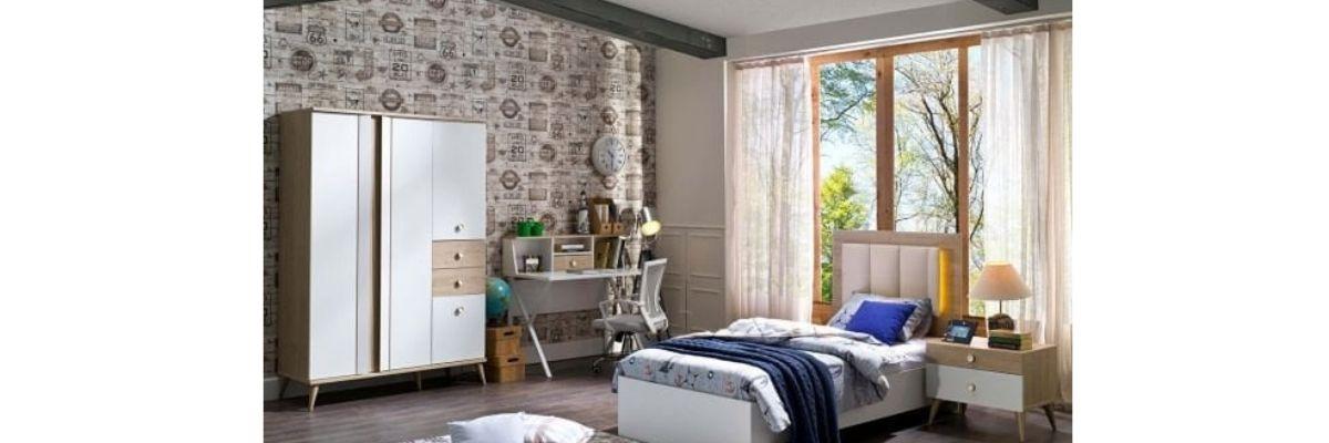 204/FOTORAFLAR /GENC ERKEK ODA MOBILYA TAKIMLARI