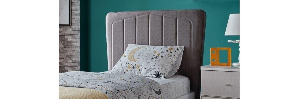 204/FOTORAFLAR /GENC ERKEK ODA MOBILYA TAKIMLARI