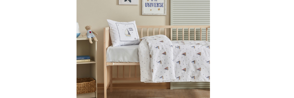 232/FOTORAFLAR/BEBEK NEVRESIM TAKIMLARI