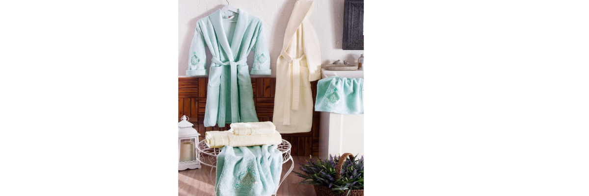 236/FOTORAFLAR/Banyo Bornoz Takımları