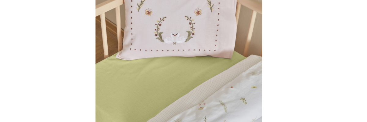 232/FOTORAFLAR/BEBEK NEVRESIM TAKIMLARI