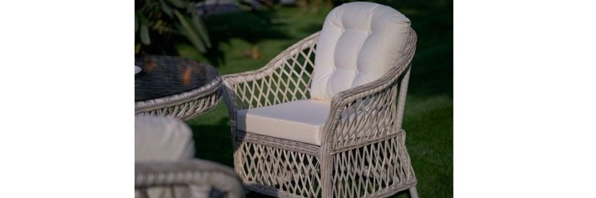 210/FOTORAFLAR/Balkon Teras Mobilya Oturma Gruplari