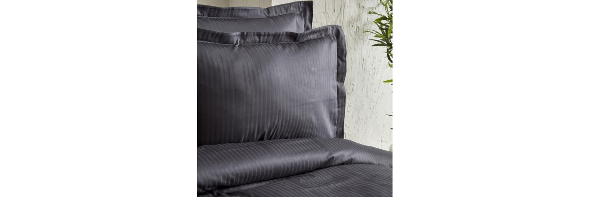 234/FOTORAFLAR/TEK KİŞİLİK NEVRESIM TAKIMLARI