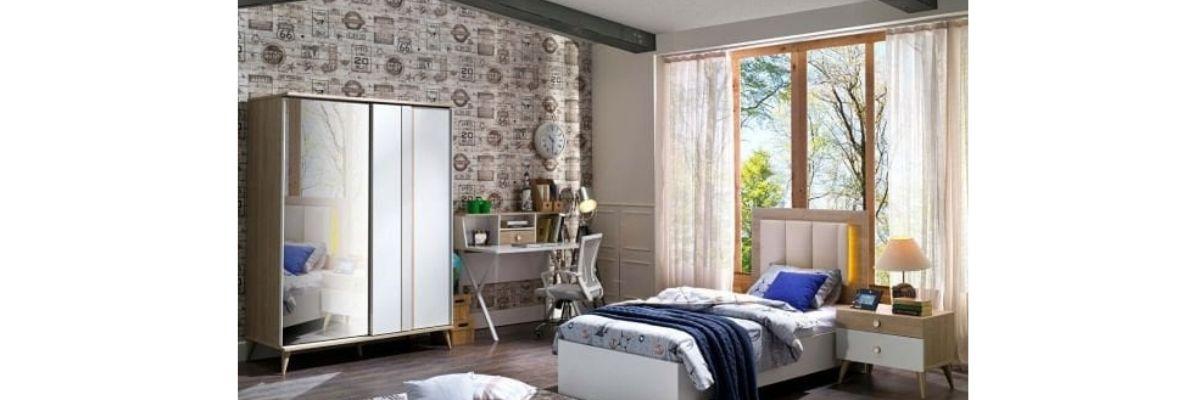 204/FOTORAFLAR /GENC ERKEK ODA MOBILYA TAKIMLARI