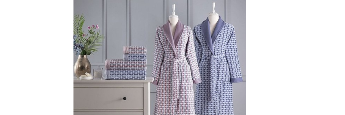 236/FOTORAFLAR/Banyo Bornoz Takımları