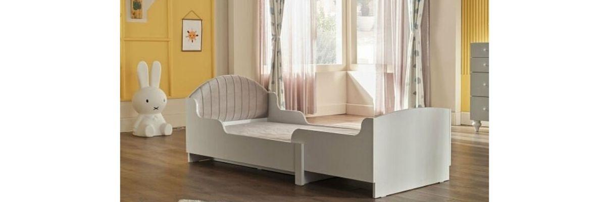 206/FOTORAFLAR/Bebek Oda Mobilya Takimlari