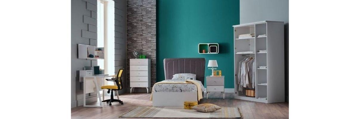 204/FOTORAFLAR /GENC ERKEK ODA MOBILYA TAKIMLARI