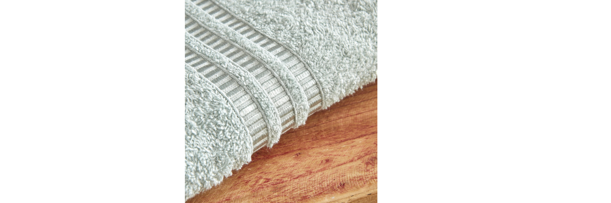 236/FOTORAFLAR/Banyo Bornoz Takımları