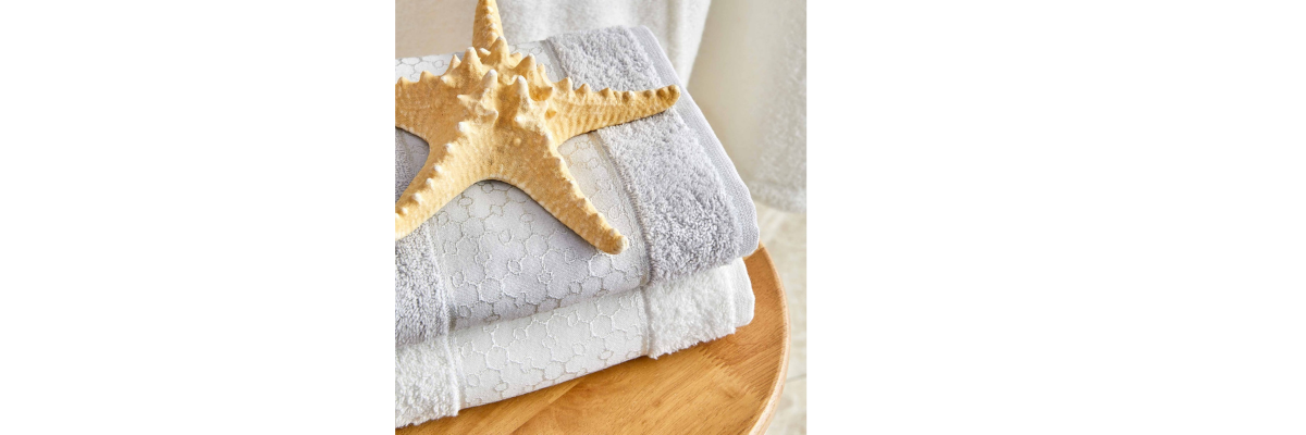 236/FOTORAFLAR/Banyo Bornoz Takımları