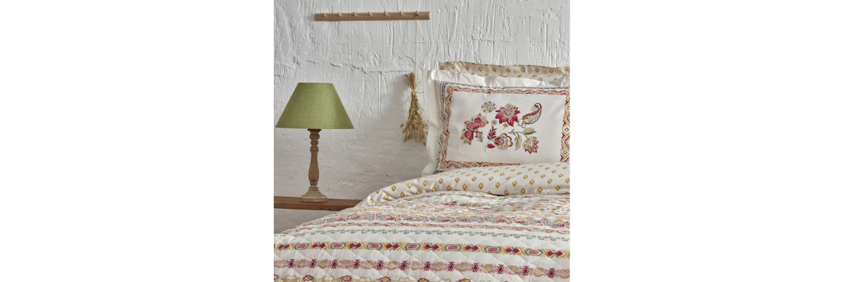 235/FOTORAFLAR/ÇİFT KİŞİLİK NEVRESIM TAKIMLARI