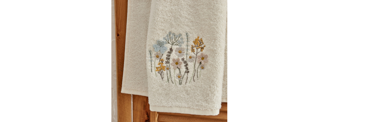 236/FOTORAFLAR/Banyo Bornoz Takımları